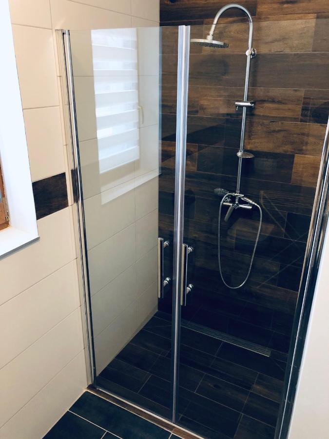 Apartamenty U Krysi Witow  Ngoại thất bức ảnh
